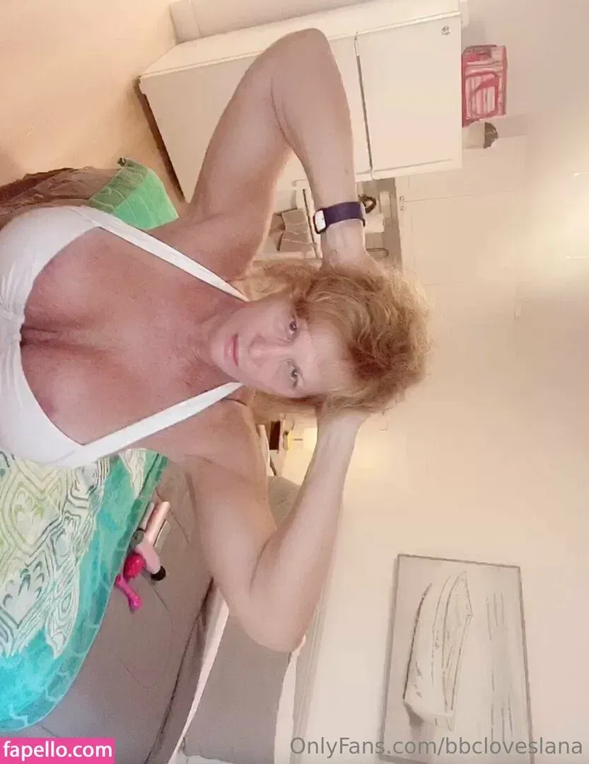 bbcloveslana / withloveleena Onlyfans Photo Gallery 