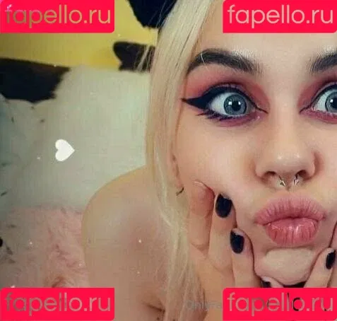 nicolettte.m / nicolettten Onlyfans Photo Gallery 