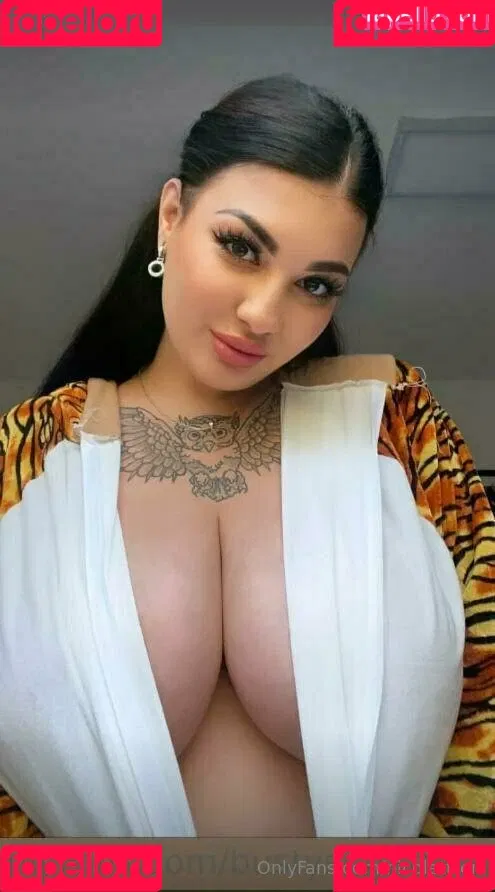 nicolettte.m / nicolettten Onlyfans Photo Gallery 