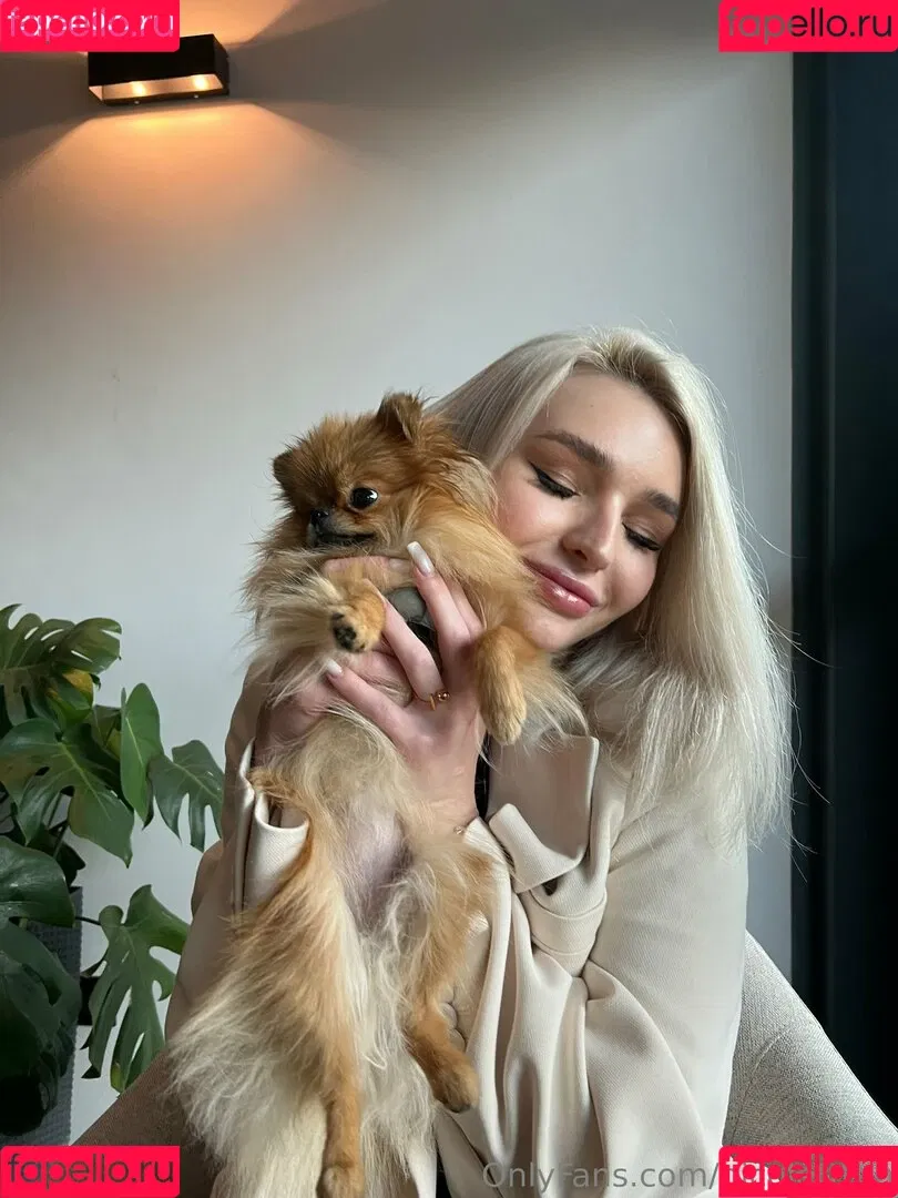 nicolettte.m / nicolettten Onlyfans Photo Gallery 