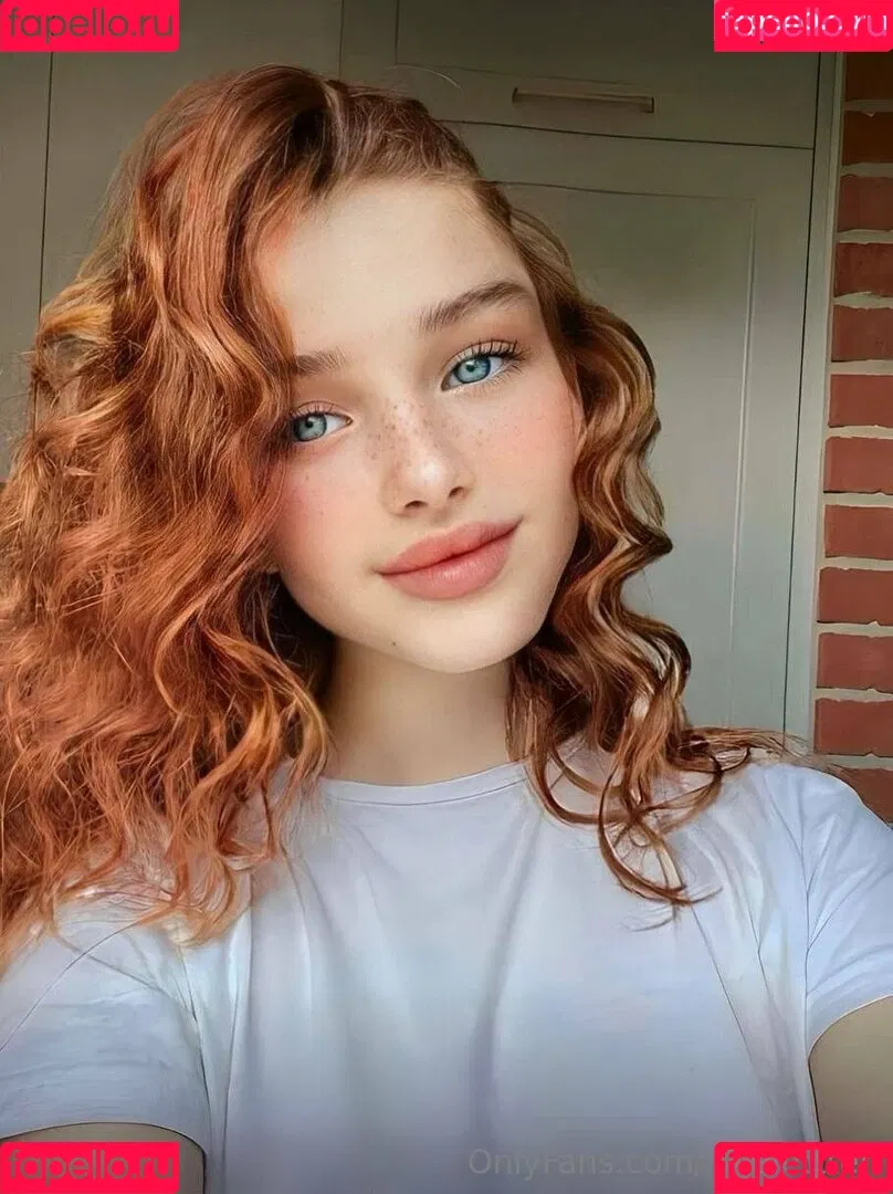 nicolettte.m / nicolettten Onlyfans Photo Gallery 