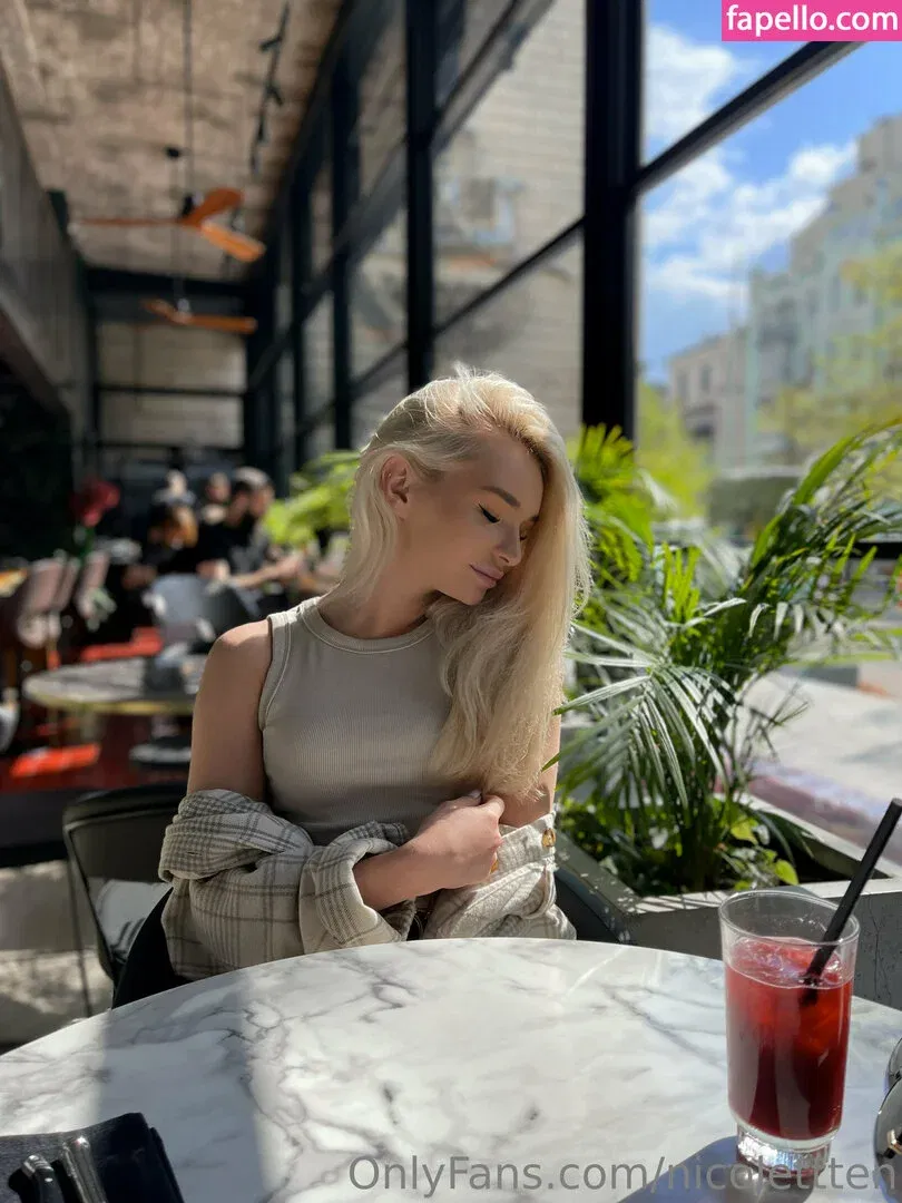 nicolettte.m / nicolettten Onlyfans Photo Gallery 