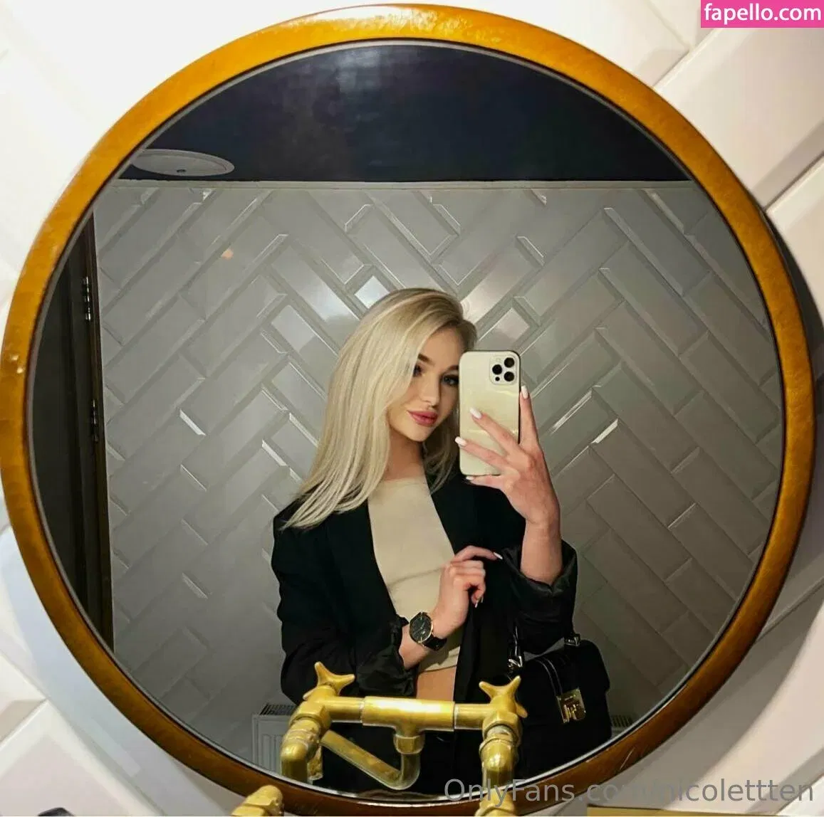 nicolettte.m / nicolettten Onlyfans Photo Gallery 