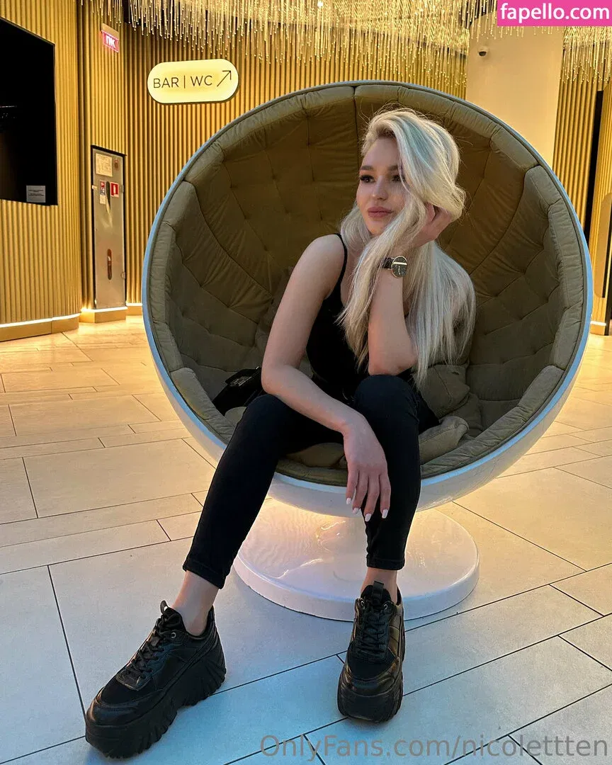 nicolettte.m / nicolettten Onlyfans Photo Gallery 