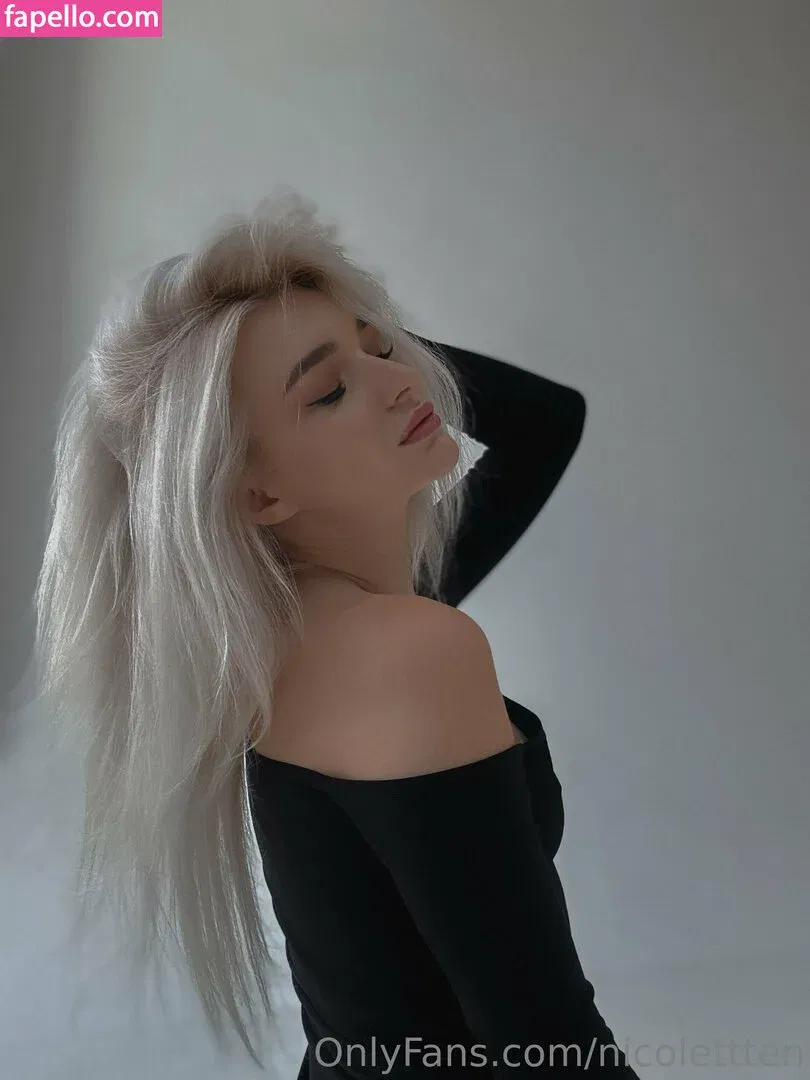 nicolettte.m / nicolettten Onlyfans Photo Gallery 