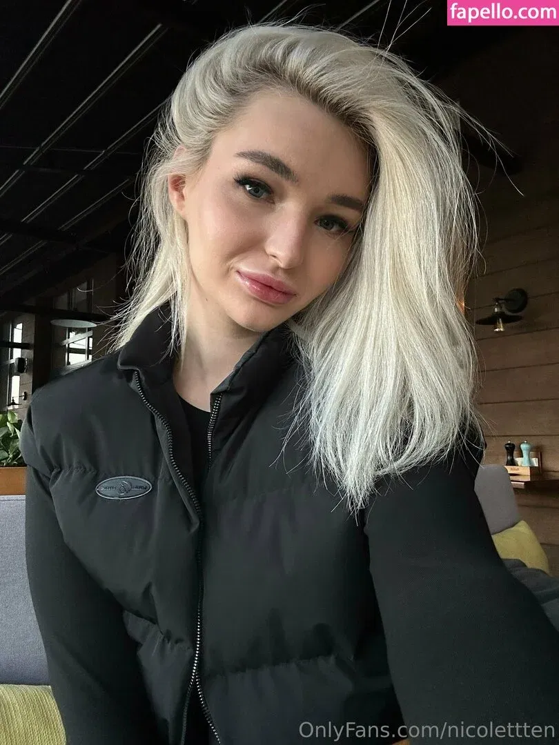 nicolettte.m / nicolettten Onlyfans Photo Gallery 