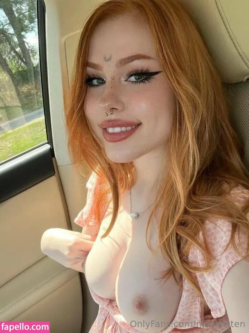 nicolettte.m / nicolettten Onlyfans Photo Gallery 