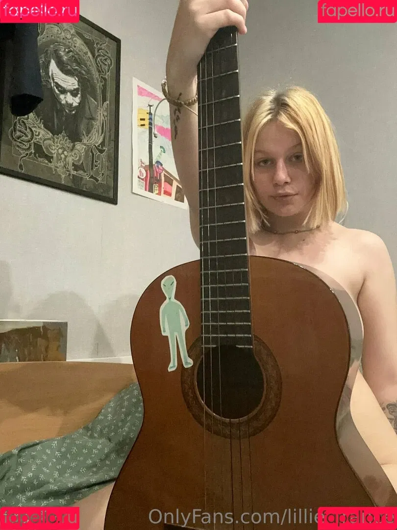 lillie_france / lillie_french Onlyfans Photo Gallery 