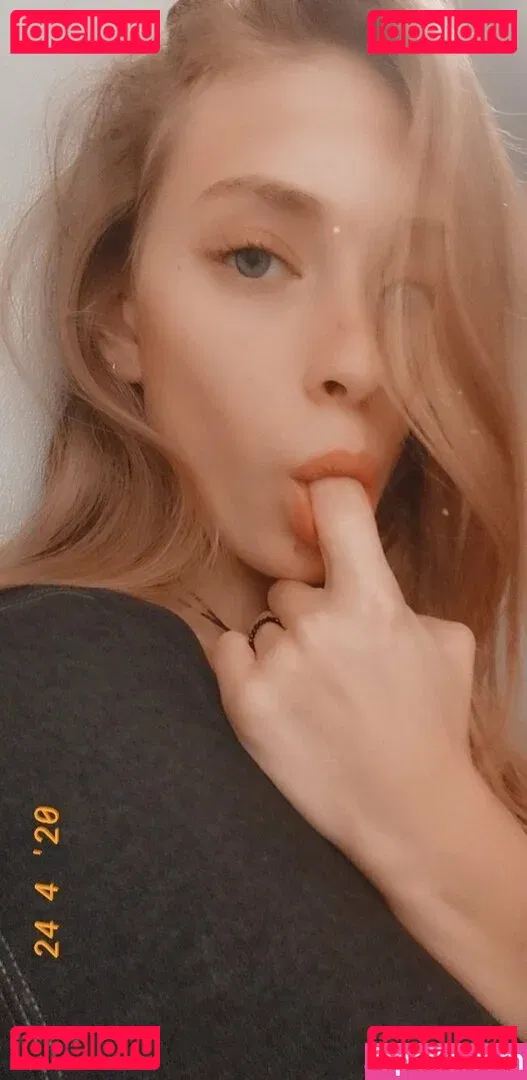 evaveil Onlyfans Photo Gallery 