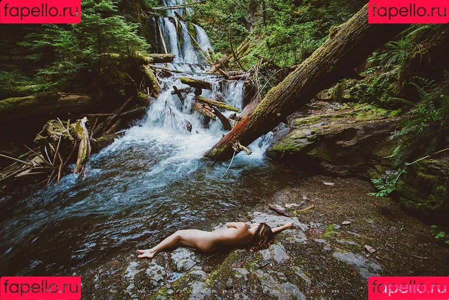 Robin Mae / Robinmae / hiirobinmae Onlyfans Photo Gallery 
