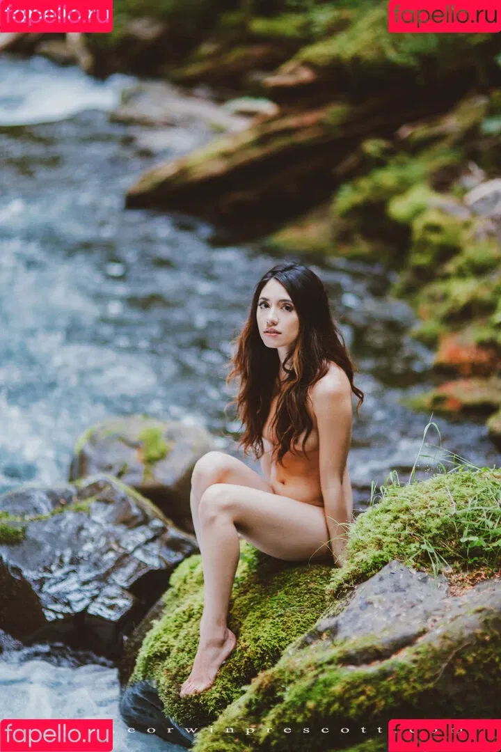 Robin Mae / Robinmae / hiirobinmae Onlyfans Photo Gallery 