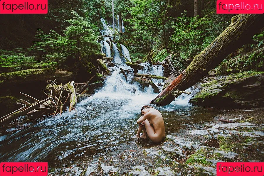 Robin Mae / Robinmae / hiirobinmae Onlyfans Photo Gallery 