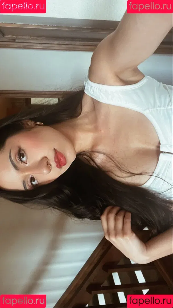 Robin Mae / Robinmae / hiirobinmae Onlyfans Photo Gallery 