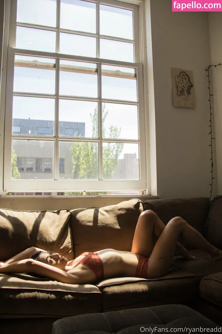 Robin Mae / Robinmae / hiirobinmae Onlyfans Photo Gallery 