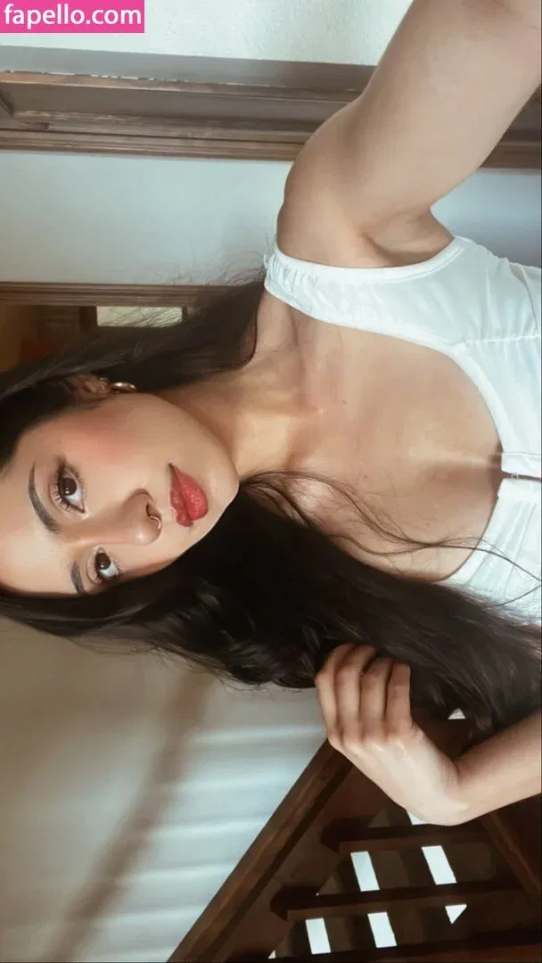 Robin Mae / Robinmae / hiirobinmae Onlyfans Photo Gallery 