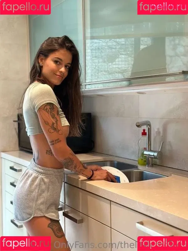 thelittlemowgli Onlyfans Photo Gallery 