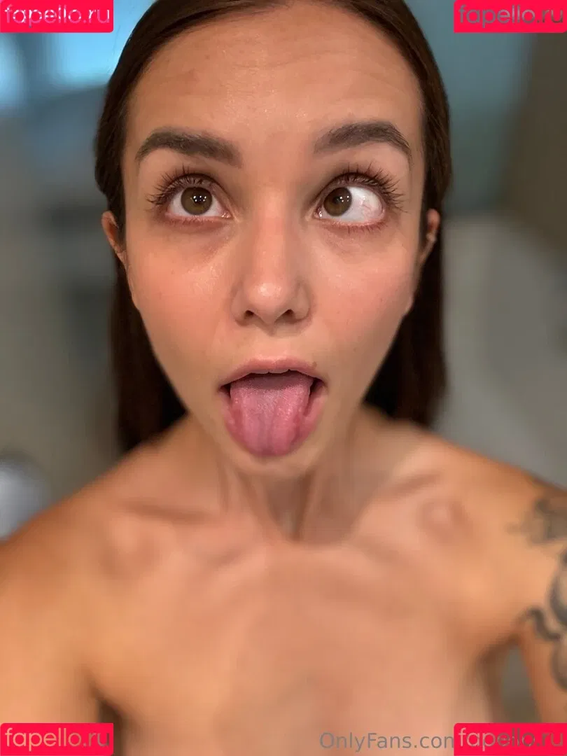 Eva Oopsy / eva_oopsy Onlyfans Photo Gallery 