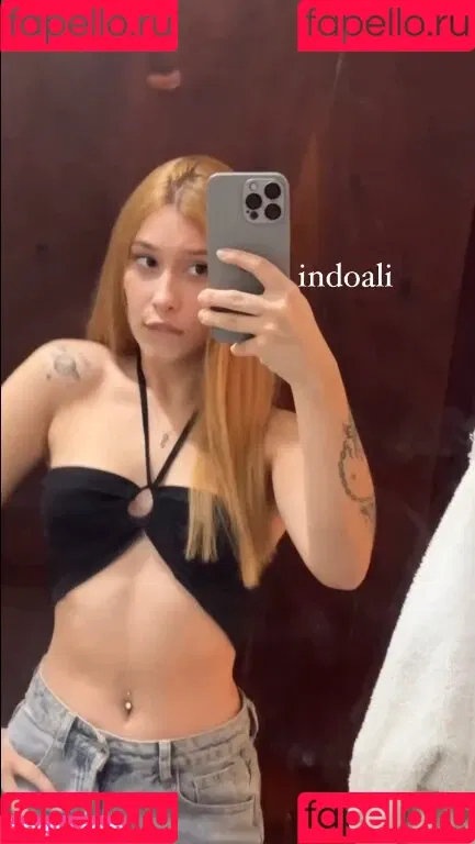 Camilleadrt / Namorada do NautaMC / candidlycam / mille Onlyfans Photo Gallery 