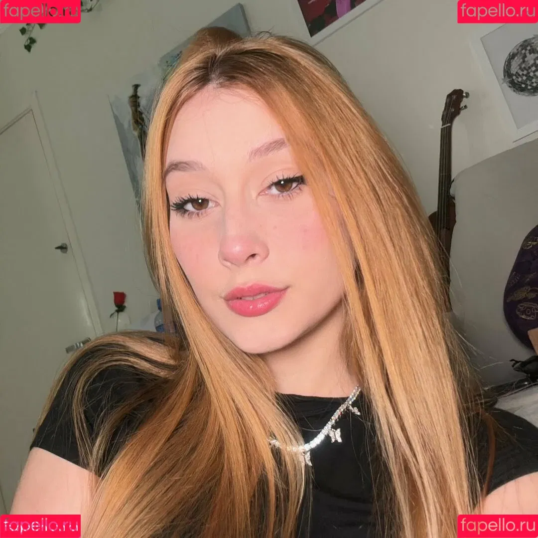 Camilleadrt / Namorada do NautaMC / candidlycam / mille Onlyfans Photo Gallery 