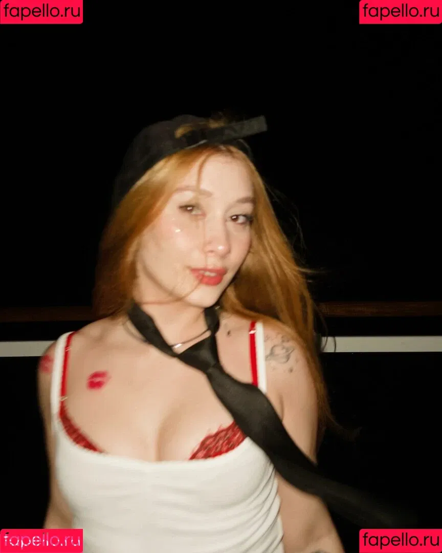 Camilleadrt / Namorada do NautaMC / candidlycam / mille Onlyfans Photo Gallery 