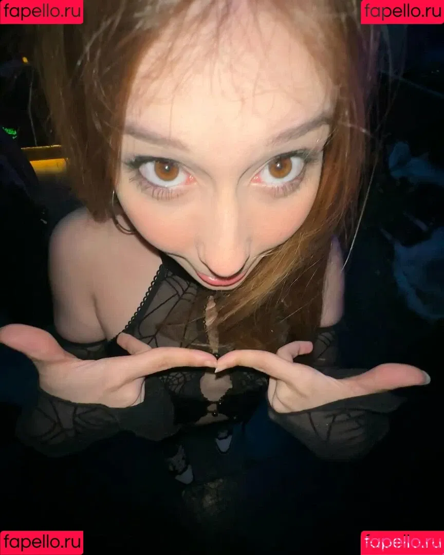 Camilleadrt / Namorada do NautaMC / candidlycam / mille Onlyfans Photo Gallery 