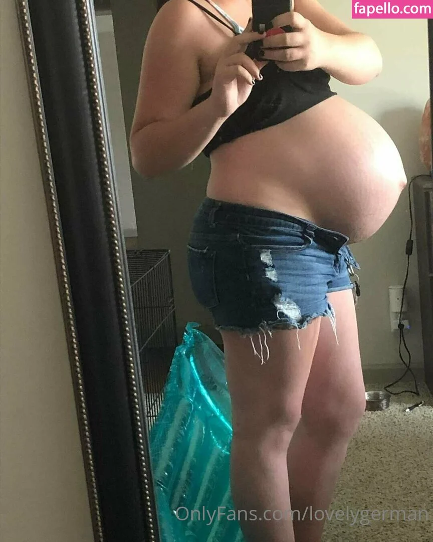 lovelygerman Onlyfans Photo Gallery 