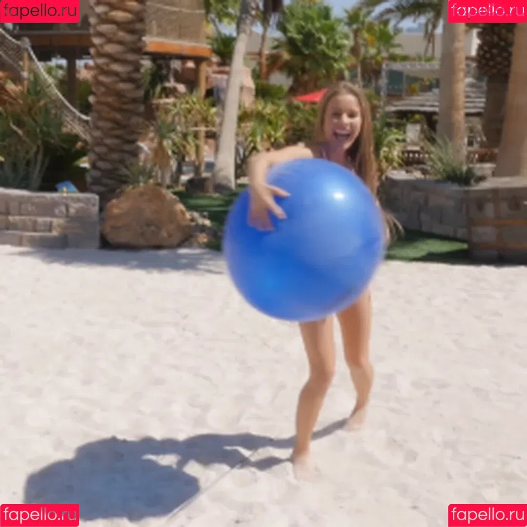 Kylie Shay / TheKylieShay Onlyfans Photo Gallery 