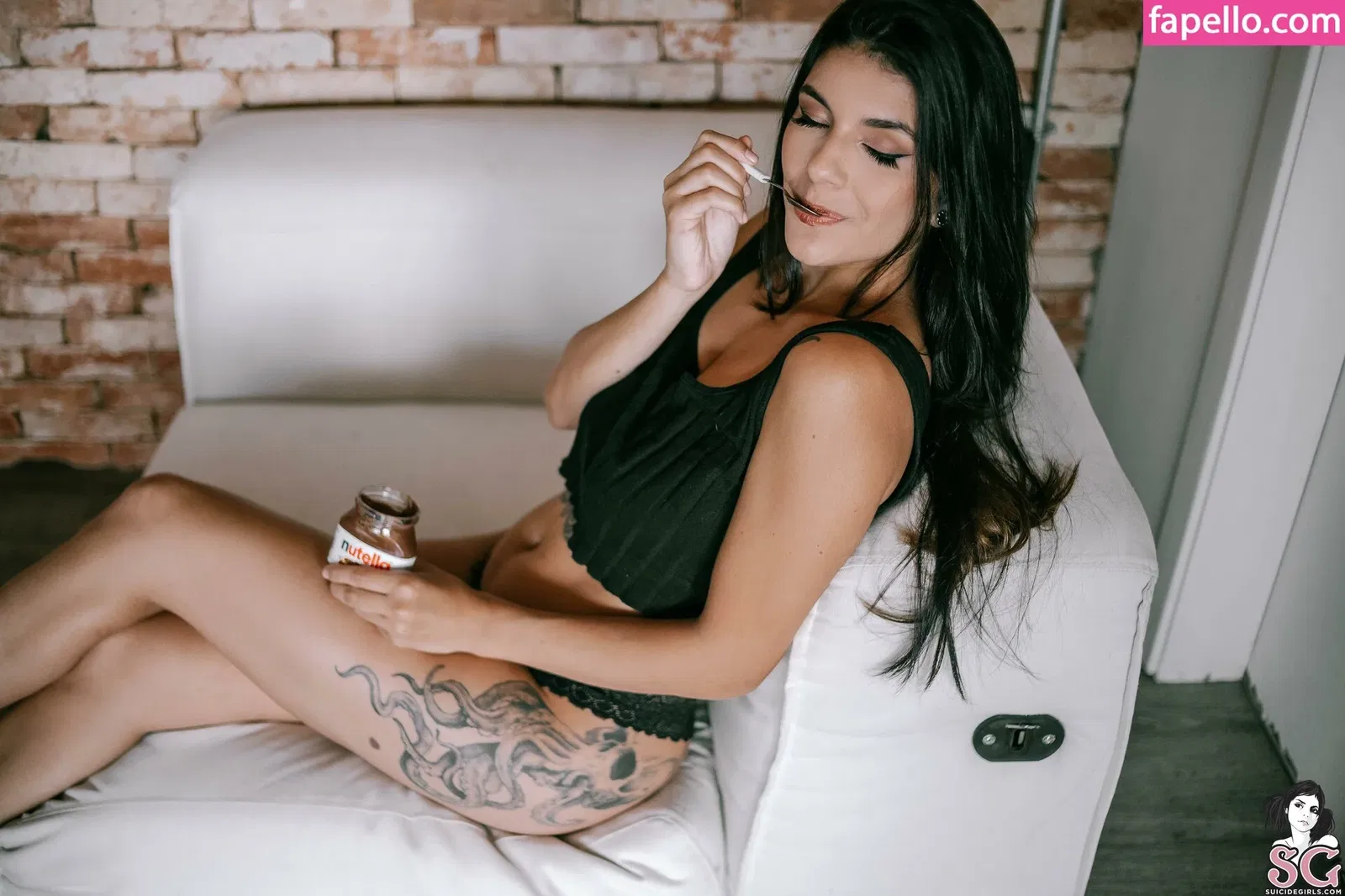 Dome Vélez Onlyfans Photo Gallery 