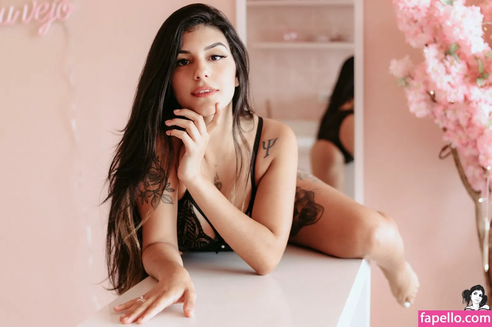 Dome Vélez Onlyfans Photo Gallery 