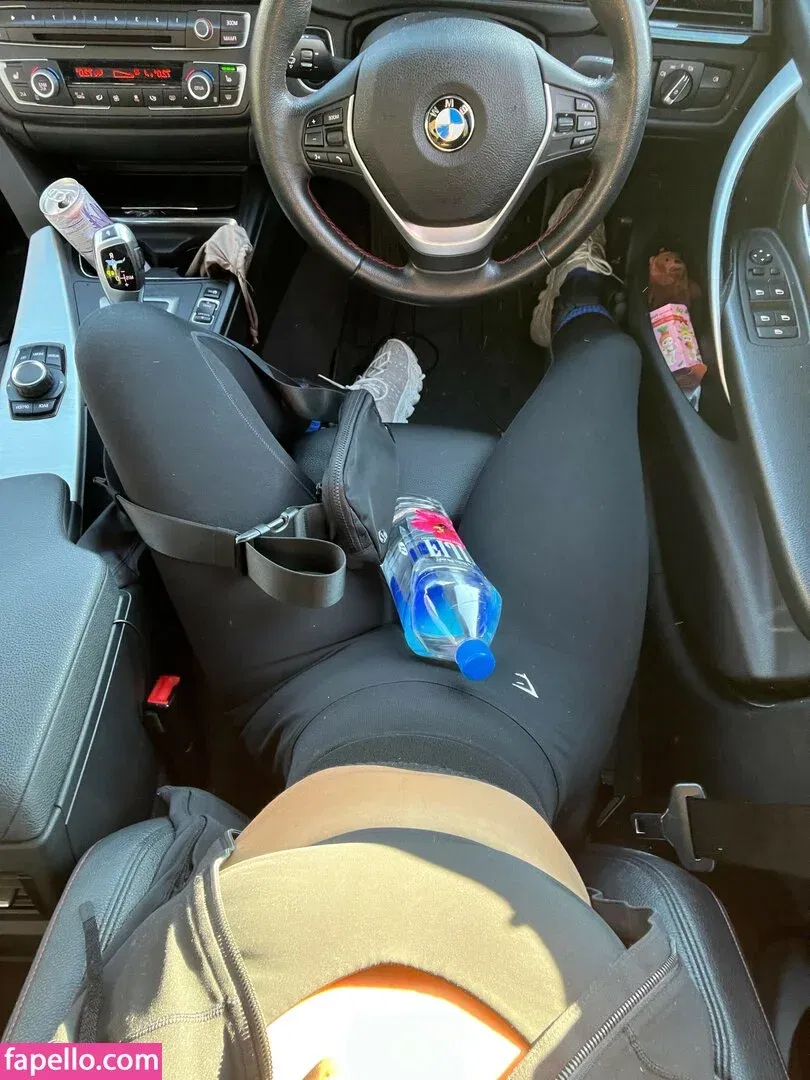 kimisdeliveryservice / kimjohansson Onlyfans Photo Gallery 