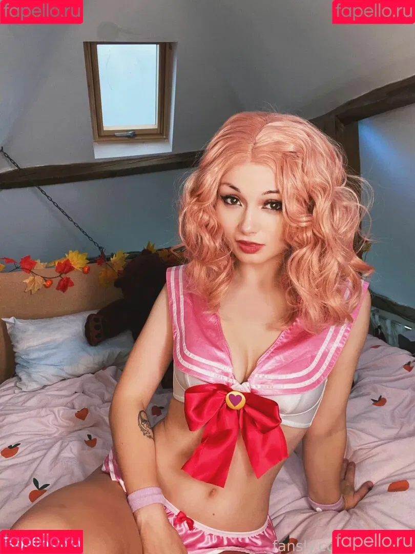 Pixiecat / pixiecatofficial / pixiiecat Onlyfans Photo Gallery 
