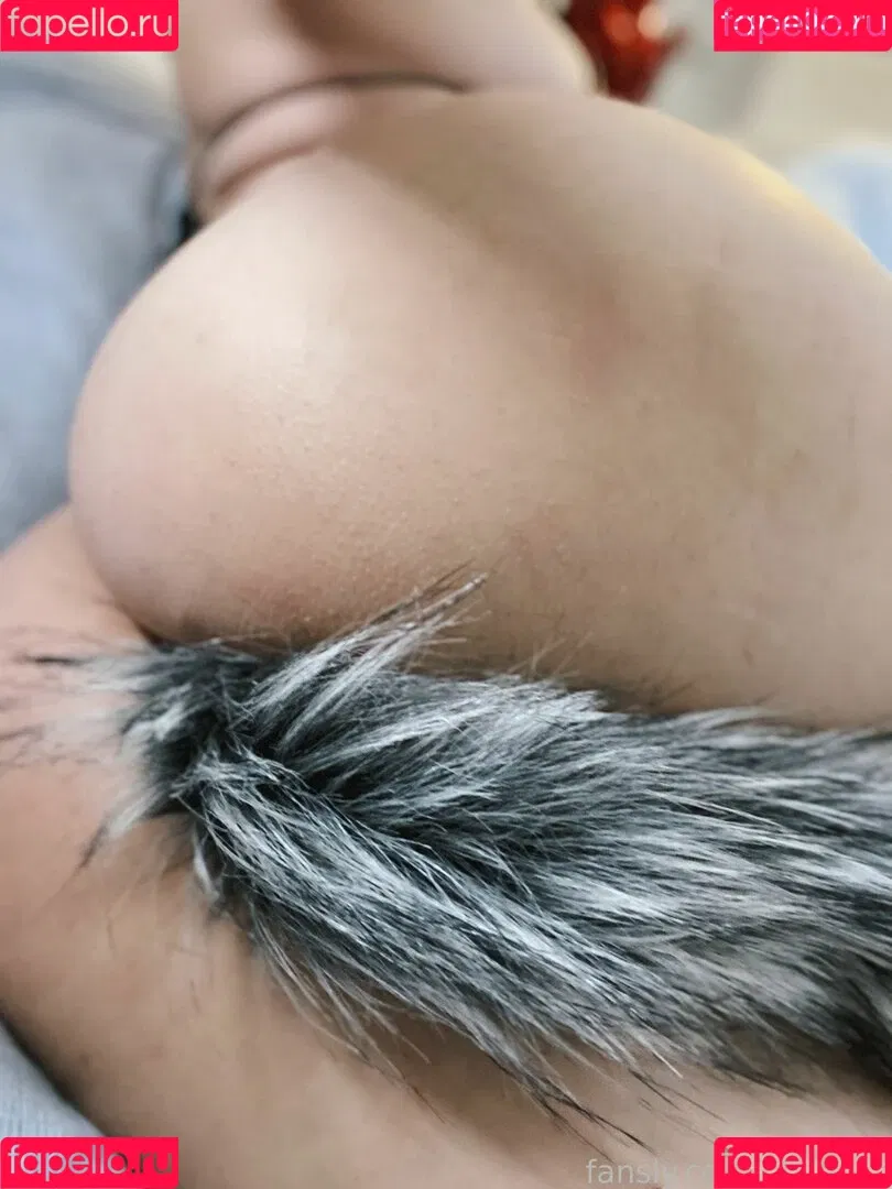 Pixiecat / pixiecatofficial / pixiiecat Onlyfans Photo Gallery 