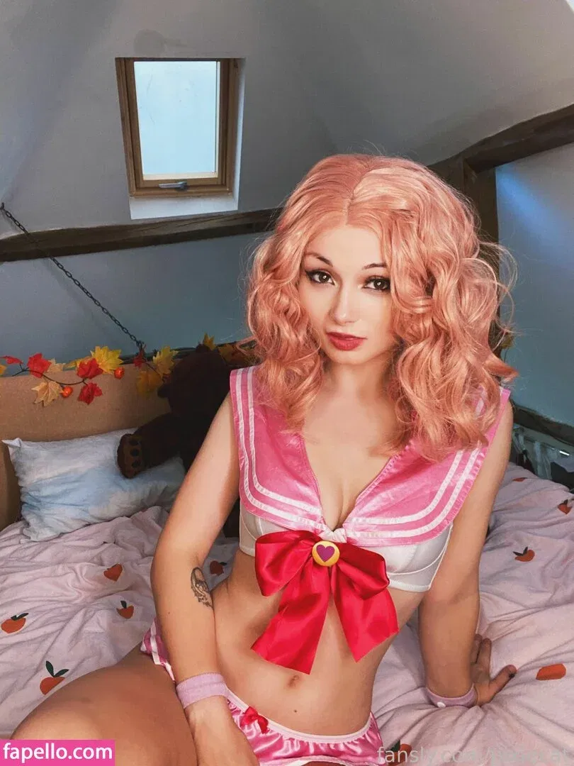 Pixiecat / pixiecatofficial / pixiiecat Onlyfans Photo Gallery 