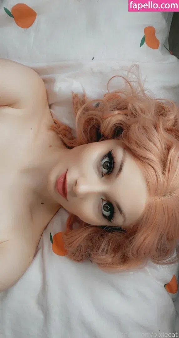 Pixiecat / pixiecatofficial / pixiiecat Onlyfans Photo Gallery 