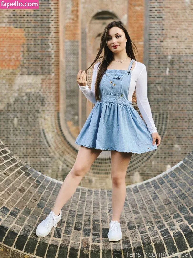 Pixiecat / pixiecatofficial / pixiiecat Onlyfans Photo Gallery 