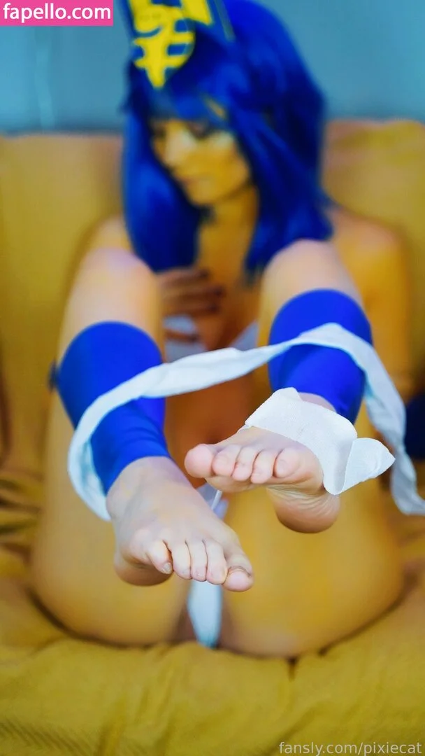 Pixiecat / pixiecatofficial / pixiiecat Onlyfans Photo Gallery 