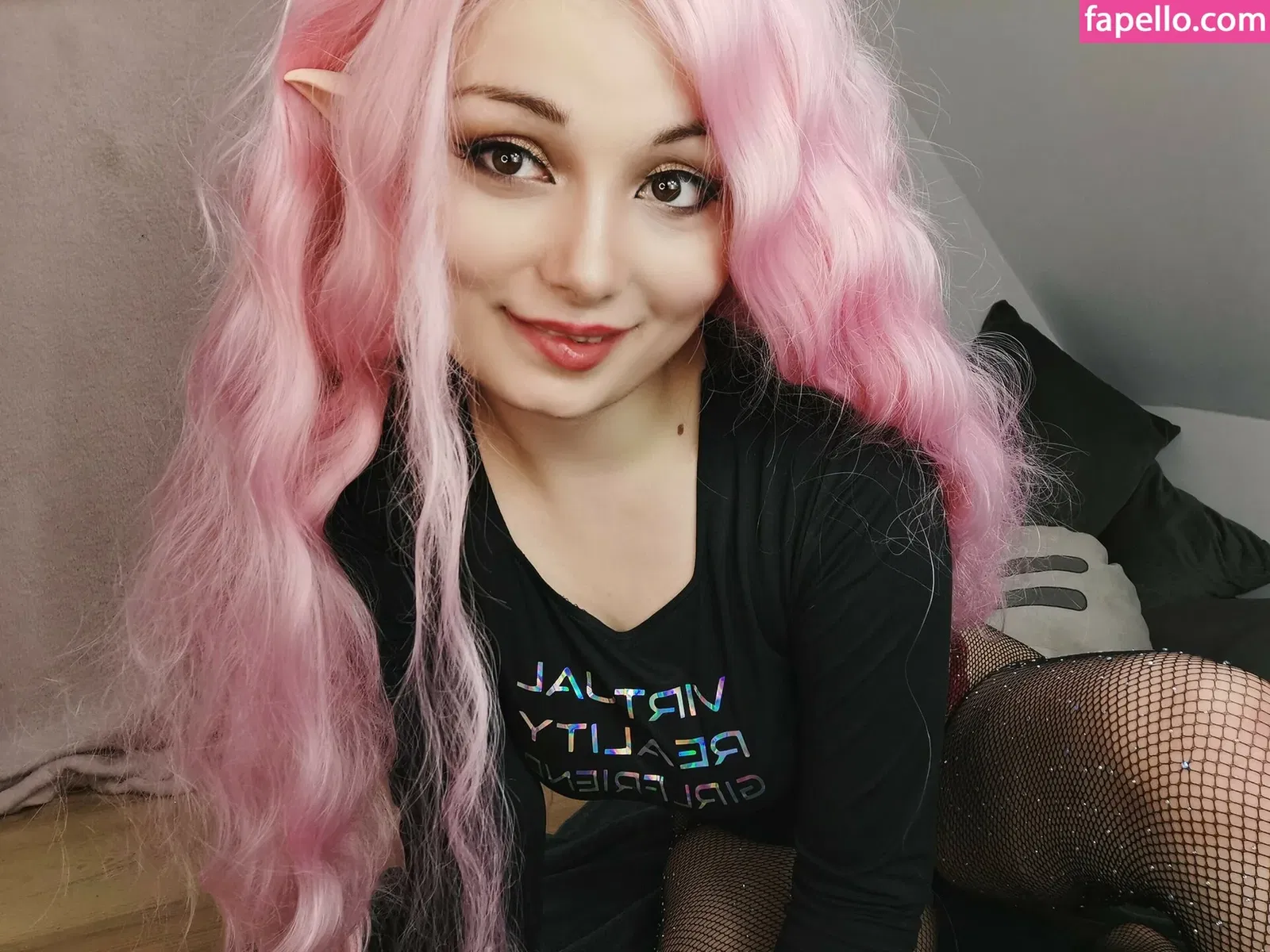 Pixiecat / pixiecatofficial / pixiiecat Onlyfans Photo Gallery 