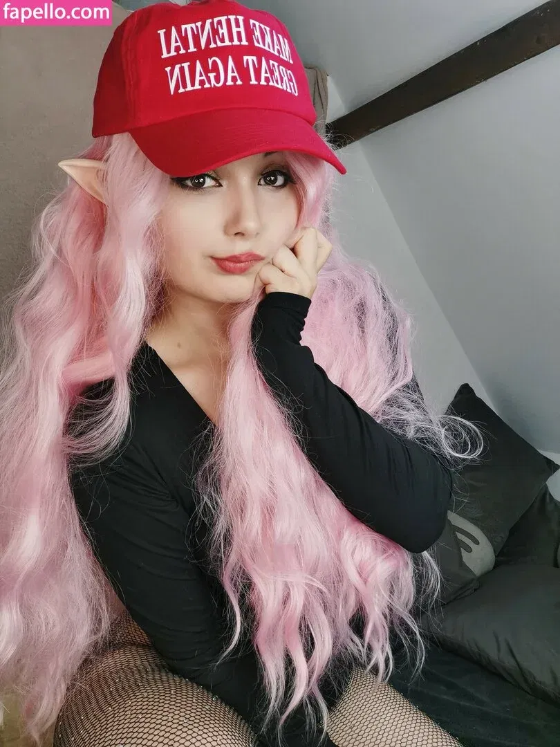 Pixiecat / pixiecatofficial / pixiiecat Onlyfans Photo Gallery 