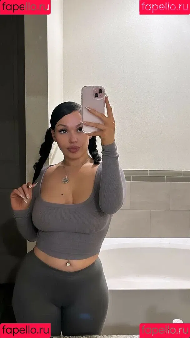 Damndashaa / damndasha Onlyfans Photo Gallery 