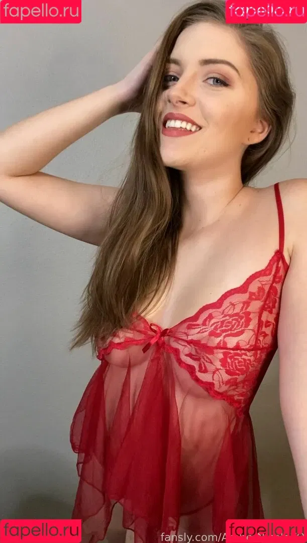 Amber NicoleXO / amber.nicole.xo / ambernicolexo Onlyfans Photo Gallery 