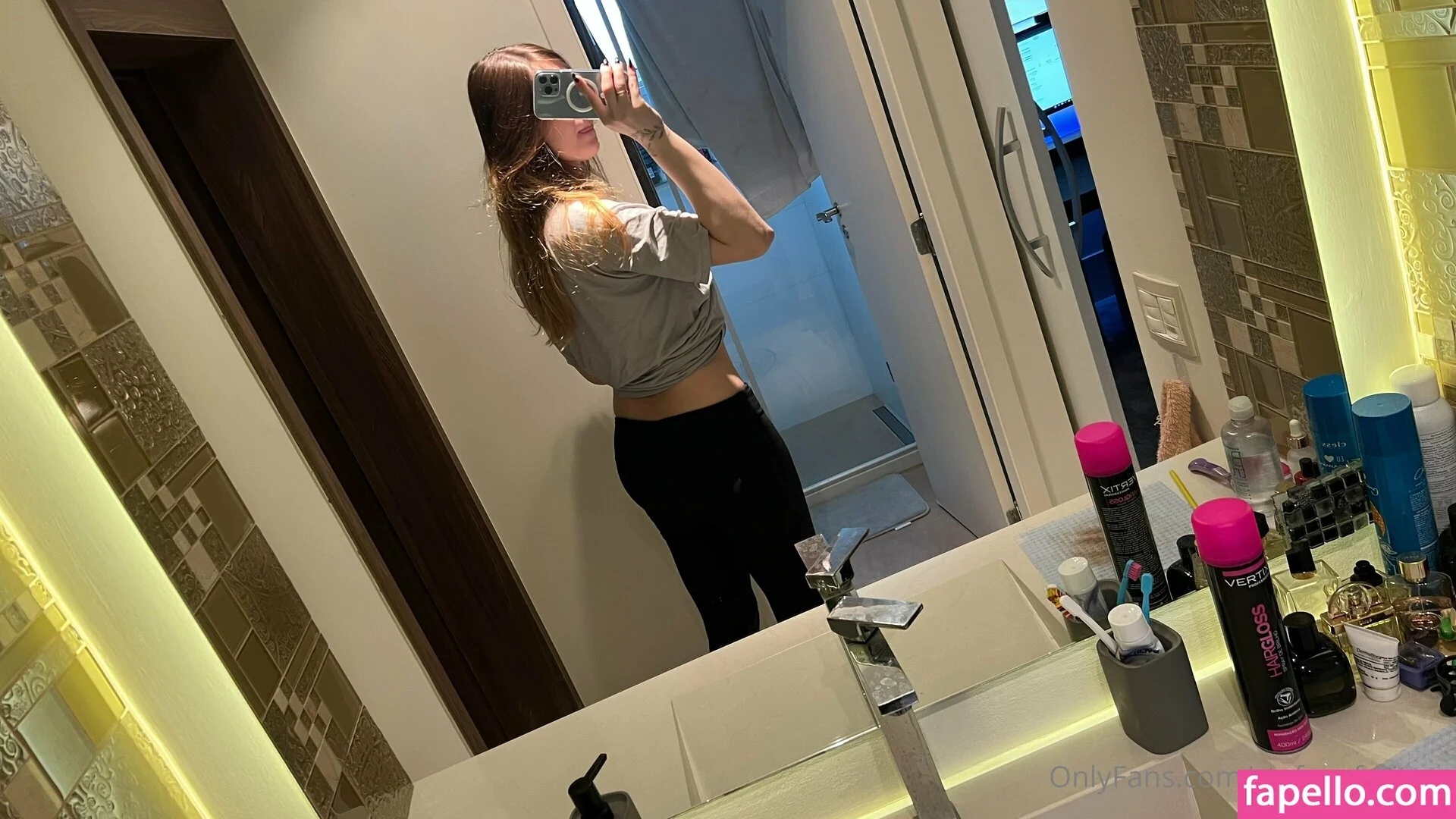 tskaoriyuko / tsuminokuraiko Onlyfans Photo Gallery 