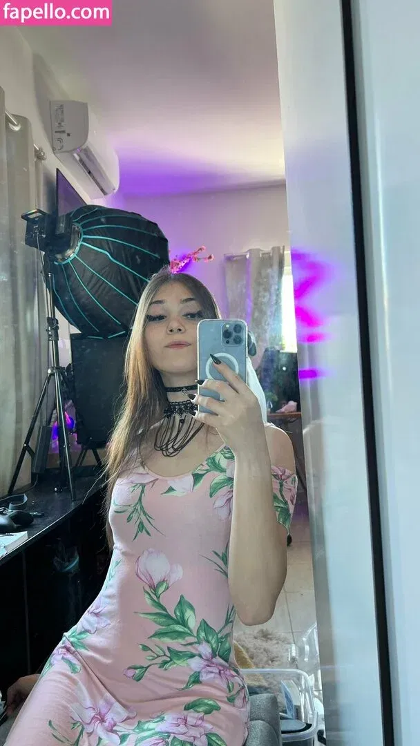 tskaoriyuko / tsuminokuraiko Onlyfans Photo Gallery 