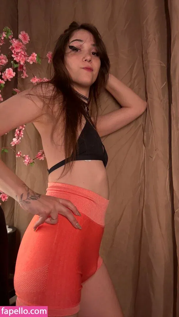 tskaoriyuko / tsuminokuraiko Onlyfans Photo Gallery 