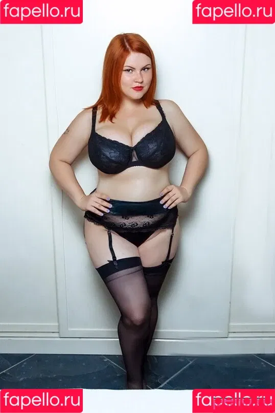 Alena Ostanova / Alenaost / ostanovaalena / that_same_alena Onlyfans Photo Gallery 