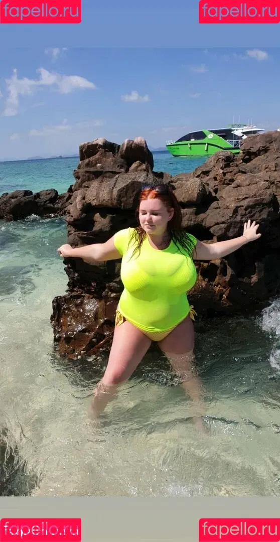 Alena Ostanova / Alenaost / ostanovaalena / that_same_alena Onlyfans Photo Gallery 
