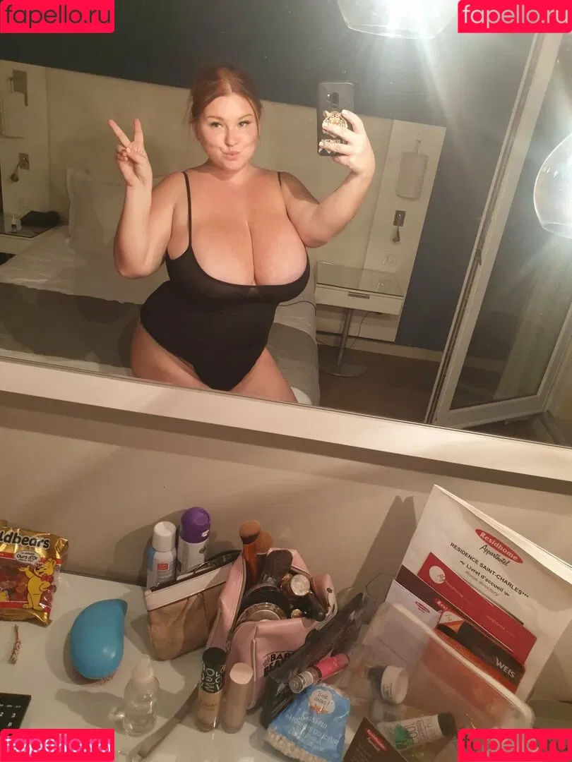 Alena Ostanova / Alenaost / ostanovaalena / that_same_alena Onlyfans Photo Gallery 