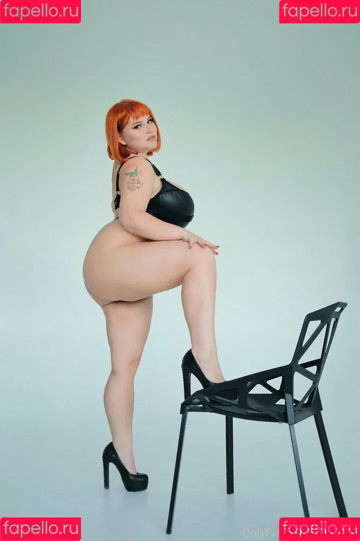 Alena Ostanova / Alenaost / ostanovaalena / that_same_alena Onlyfans Photo Gallery 