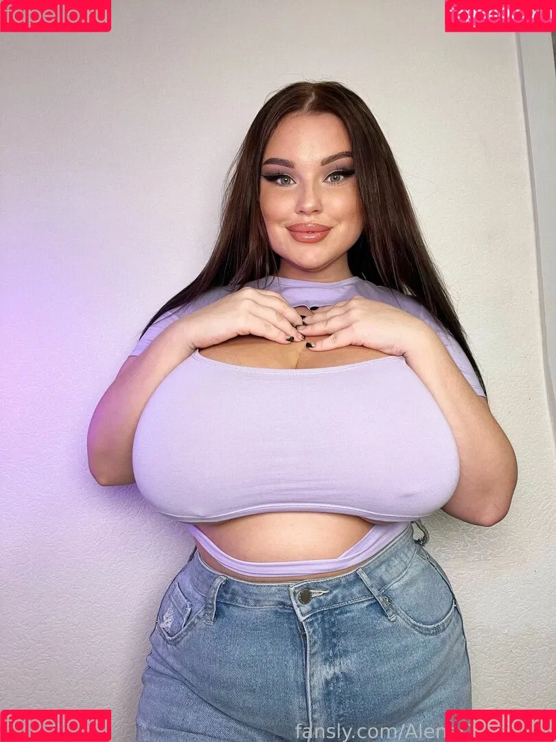Alena Ostanova / Alenaost / ostanovaalena / that_same_alena Onlyfans Photo Gallery 