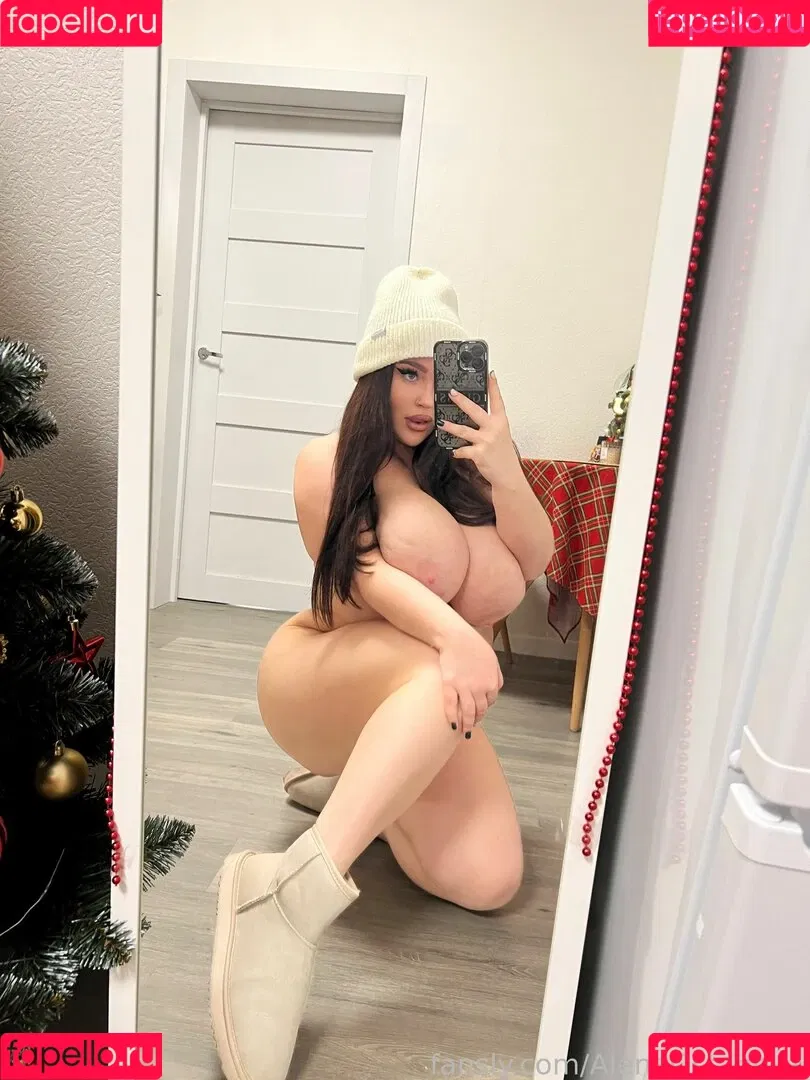Alena Ostanova / Alenaost / ostanovaalena / that_same_alena Onlyfans Photo Gallery 
