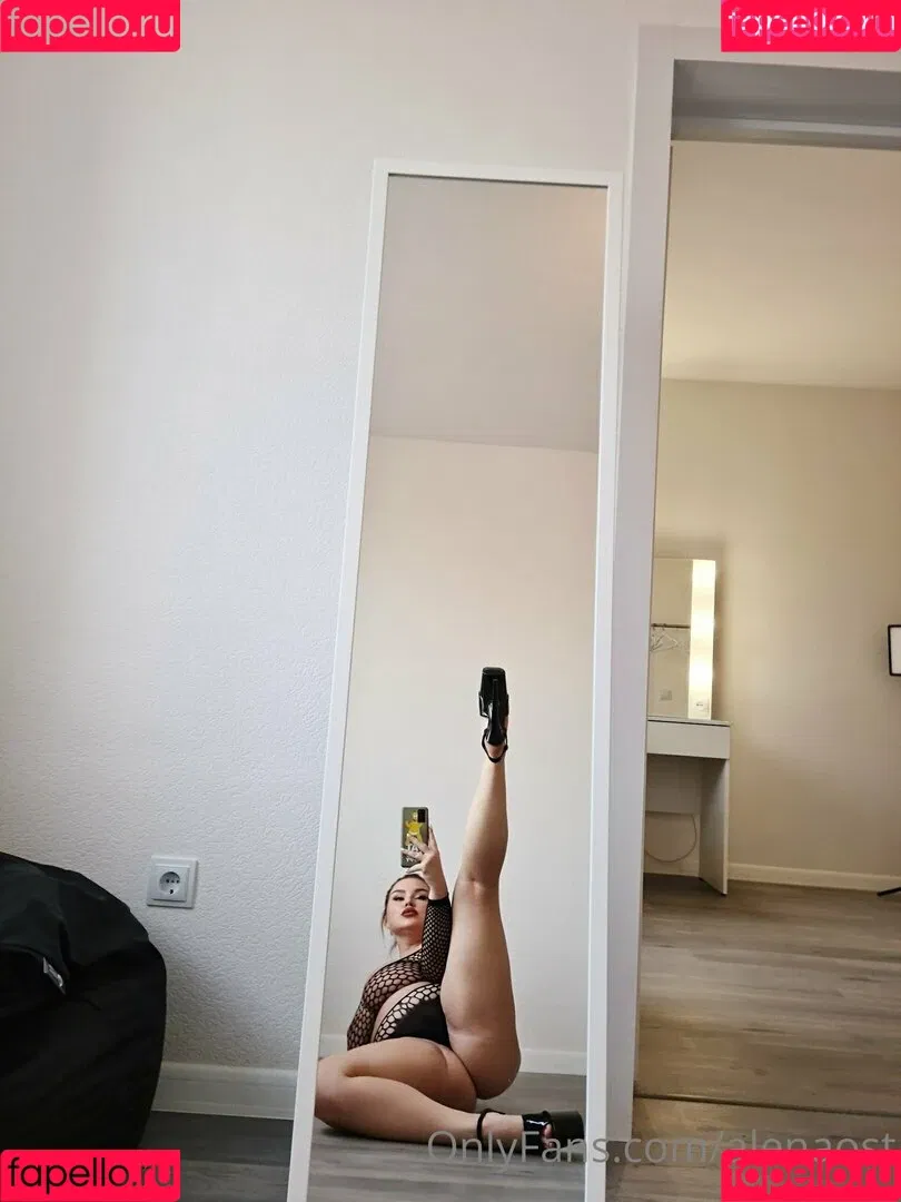 Alena Ostanova / Alenaost / ostanovaalena / that_same_alena Onlyfans Photo Gallery 